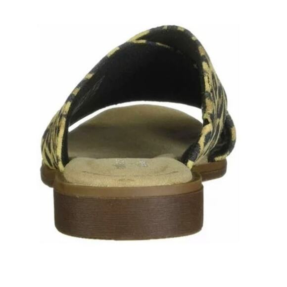 NEW Clarks Declan Flo Women's Slide Sandals Tan Nubuck Leopard Animal 7.5 7 1/2 - Picture 3 of 14
